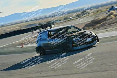 media/Dec-13-2025-Extreme Speed (Sat) [[d129ecb0b9]]/Beginner/Session 3 (Turn 5)/